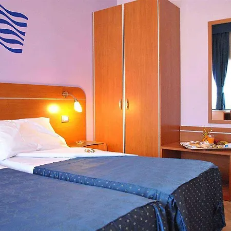 Millennium Gold Hotel Nápoles